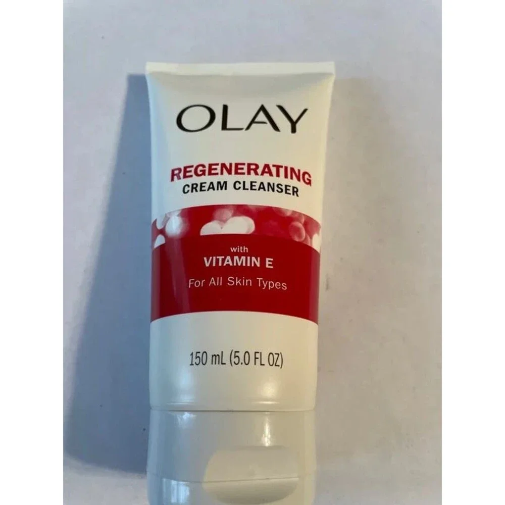 Olay Regenerating Cream Cleanser
